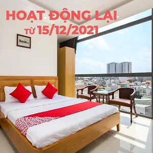 ** Hotel Marine & Vietnam