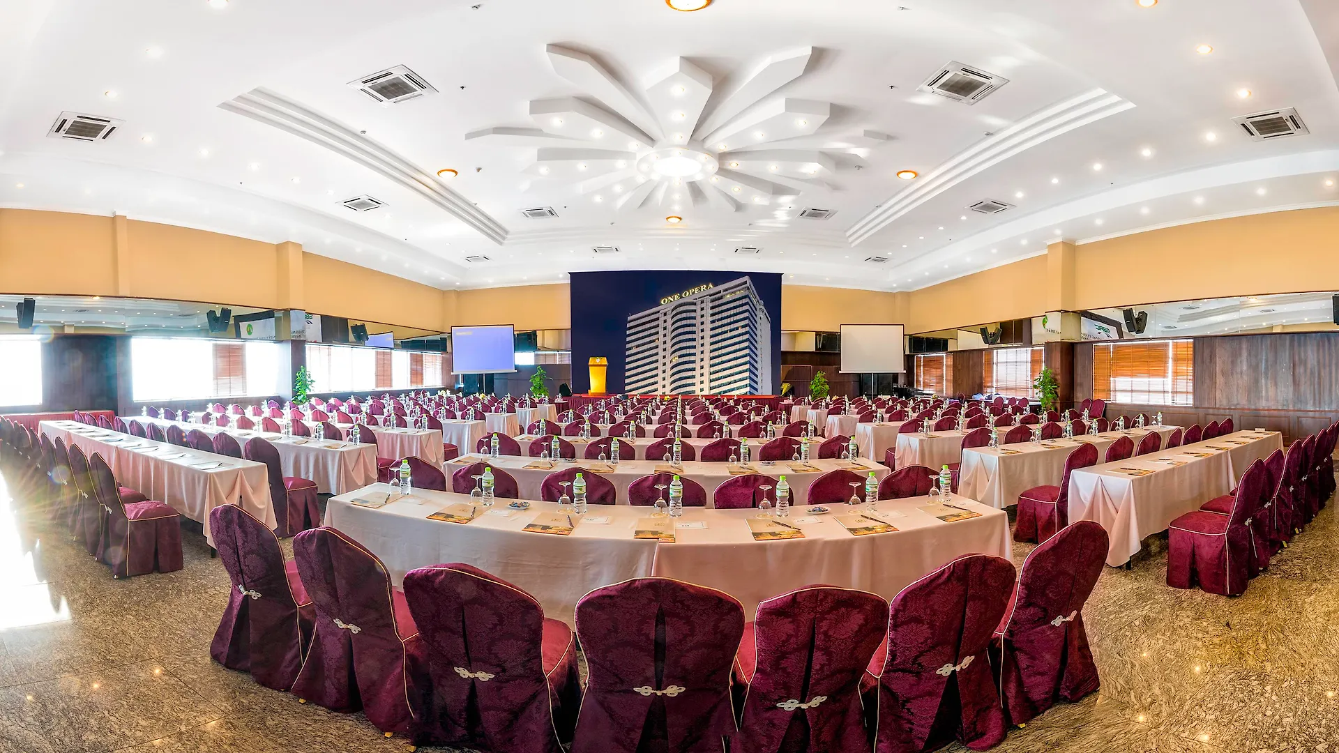 Muong Thanh Luxury Song Han Hotel Danang Vietnam